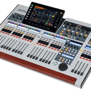 WING Behringer 48-kanaals Digitale Stereo Mixer (Grijs)