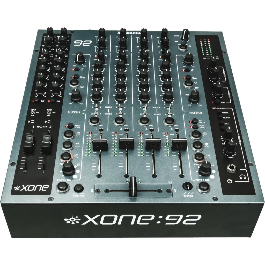 XONE:92 MK2 Allen&amp;Heath DJ Mengtafel