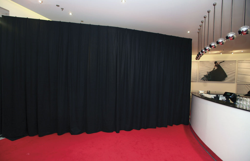 Pipe &amp; Drape Doek Wentex Gordijn Molton CS 330x500 cm Geplooid (Zwart)