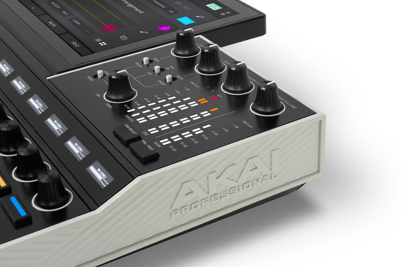 MPC XL AKAI Standalone Sampling &amp; Sequencing Station