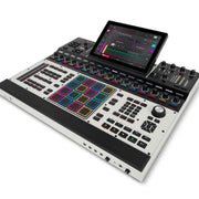 MPC XL AKAI Standalone Sampling &amp; Sequencing Station