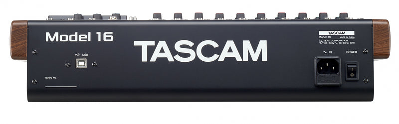 MODEL 16 TASCAM 14-KANAALS ANALOGE MIXER