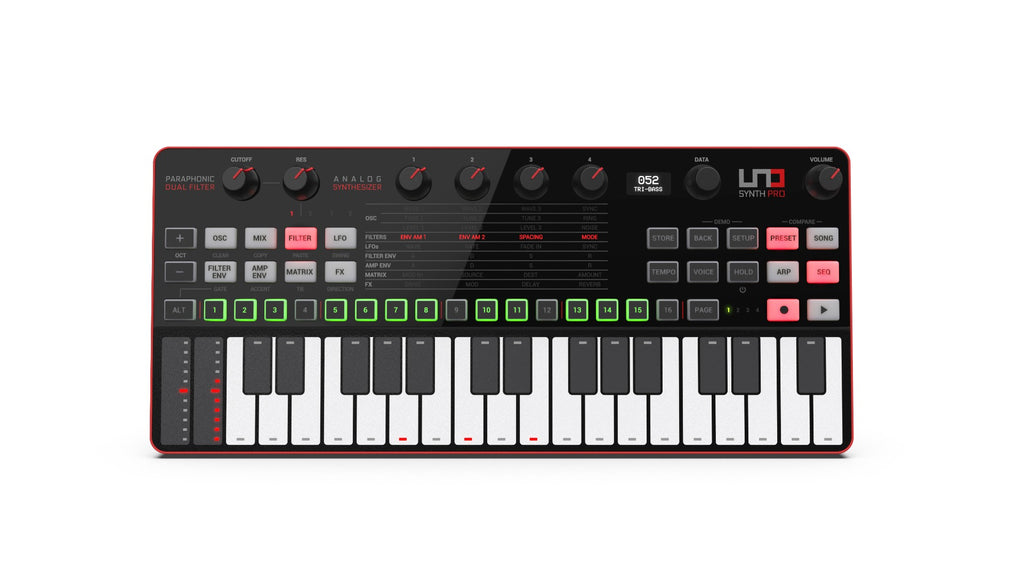 UNO SYNTH PRO IK MULTIMEDIA Analog Synthesizer