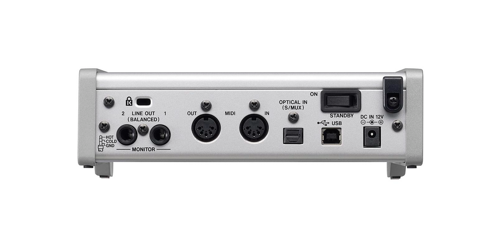 Series 102i Tascam USB Audio/MIDI Interface